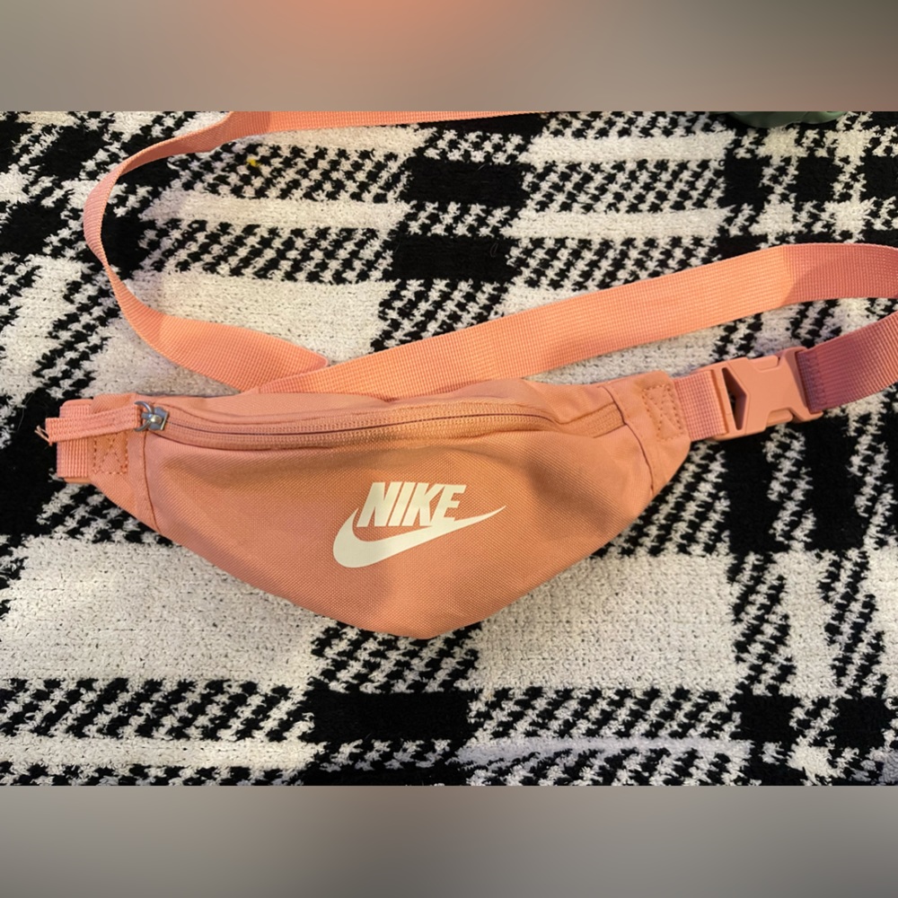 Nike Heritage Fanny Pack